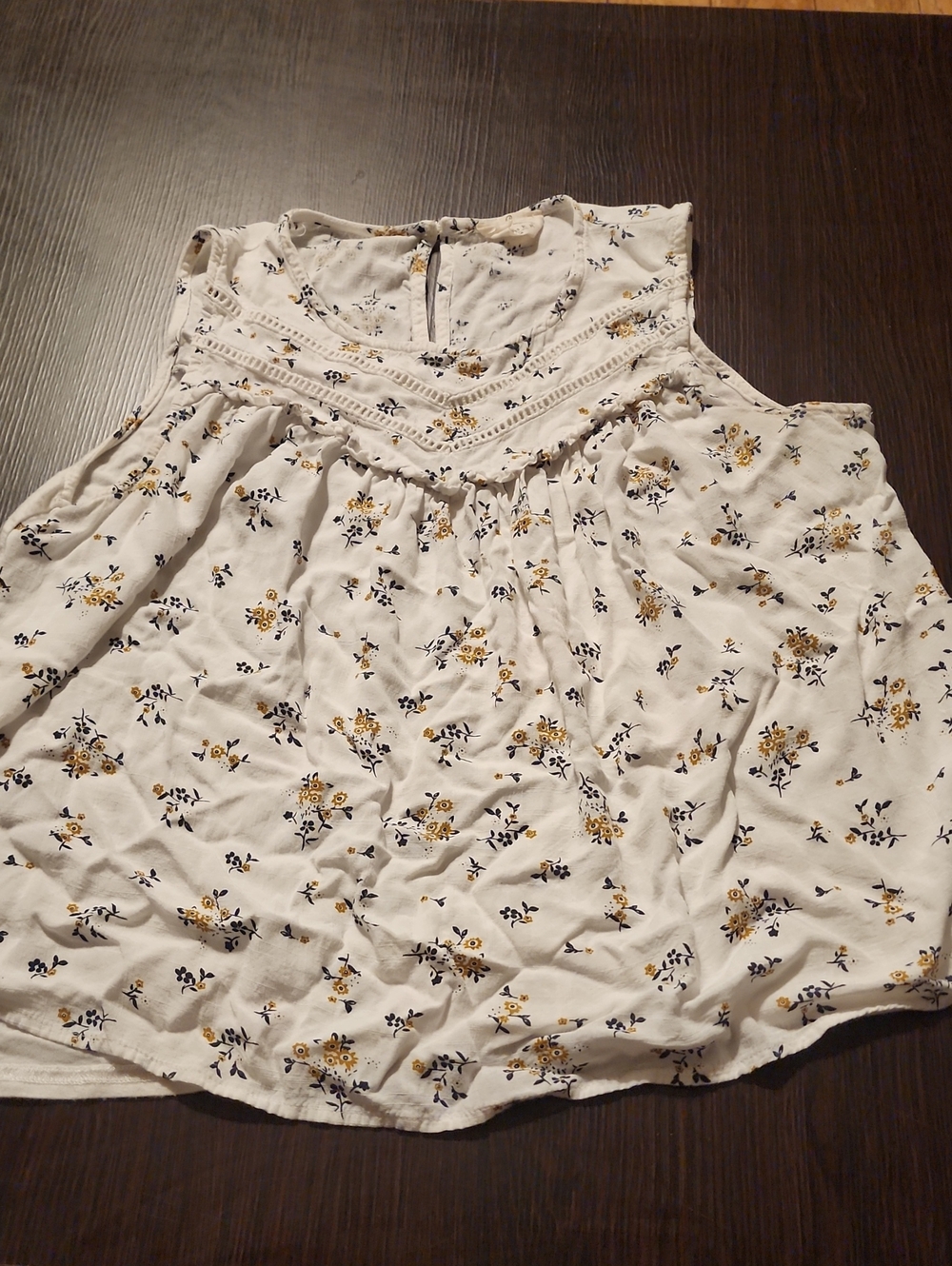 Women's Cream Floral Sleeveless Camisole with Lace Trim